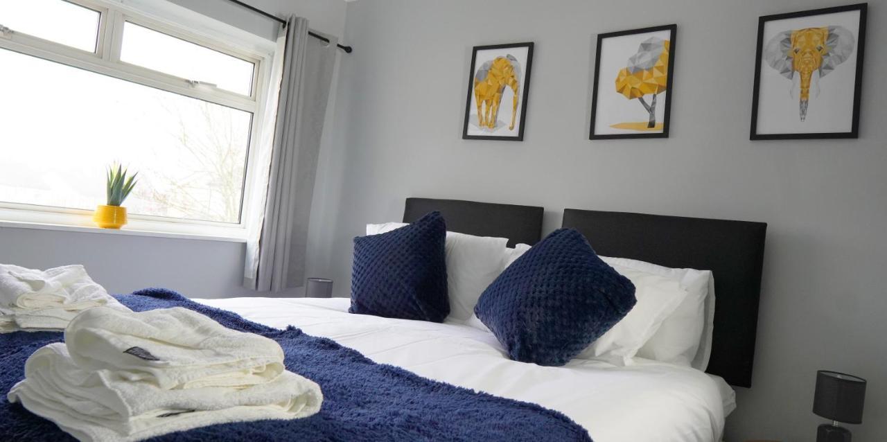 Portobello House - Four Bedroom House Perfect For Contractors - Sleeps 6 - Free Parking Wolverhampton Exteriör bild
