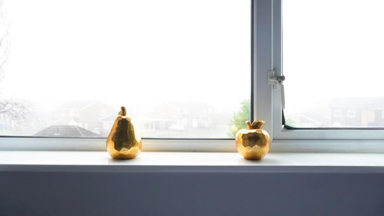 Portobello House - Four Bedroom House Perfect For Contractors - Sleeps 6 - Free Parking Wolverhampton Exteriör bild