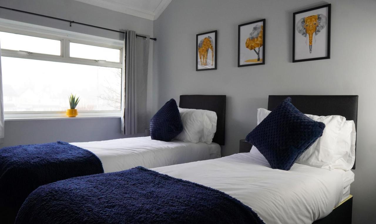 Portobello House - Four Bedroom House Perfect For Contractors - Sleeps 6 - Free Parking Wolverhampton Exteriör bild